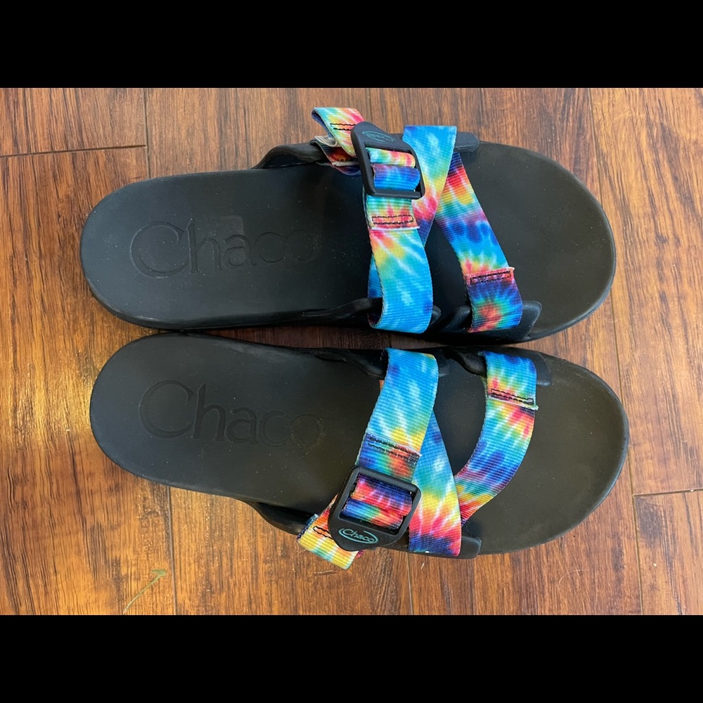 CHACO rainbow slides size 9 EUC